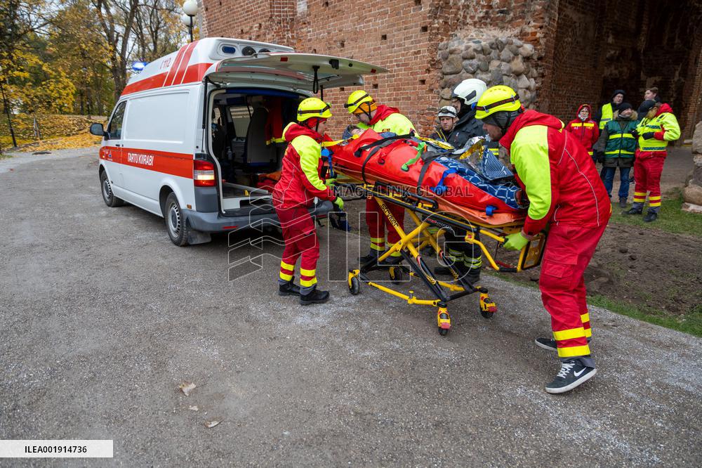 Joint exercise of police, ambulance and rescue workers