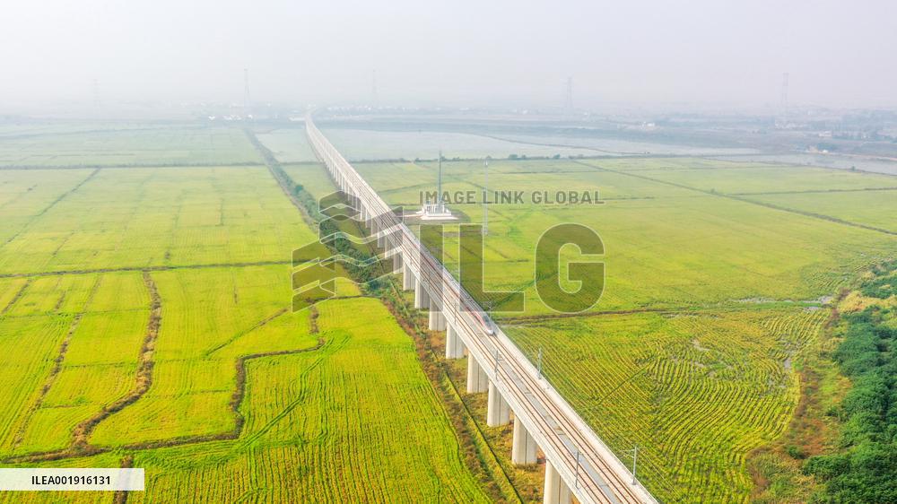 A Fuxing Train Runs Over The Jinxi Lake Bridge in Nanchan