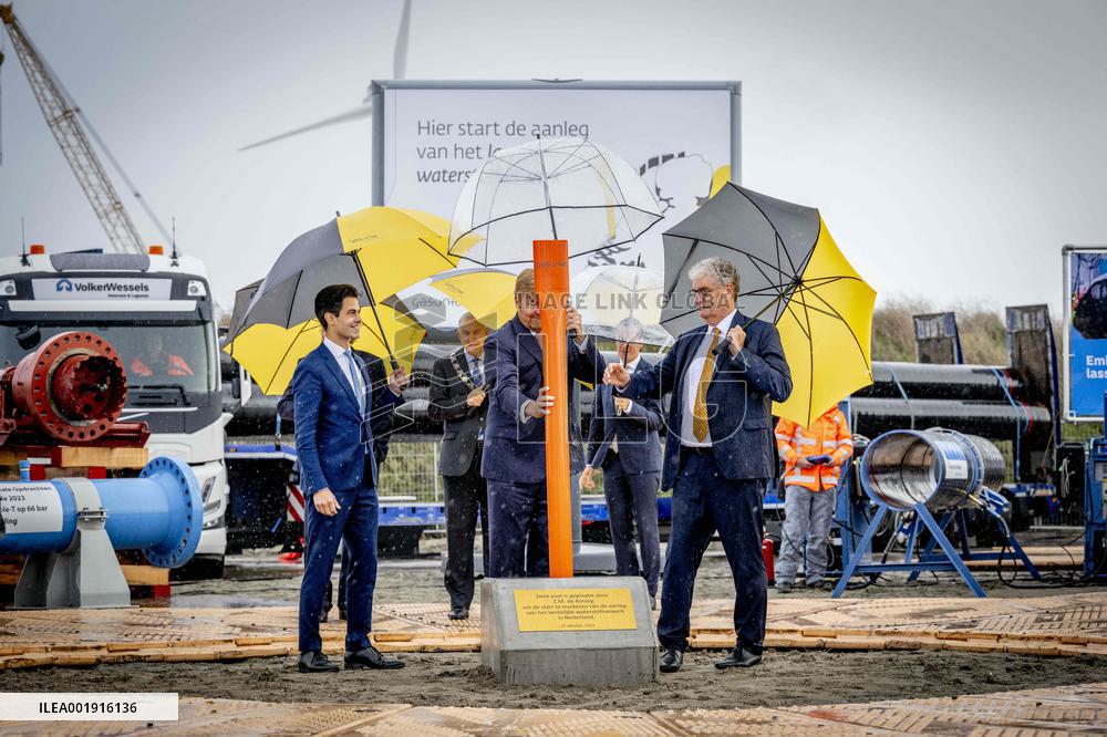 King Willem-Alexander At National Hydrogen Network Constuction Start - Rotterdam