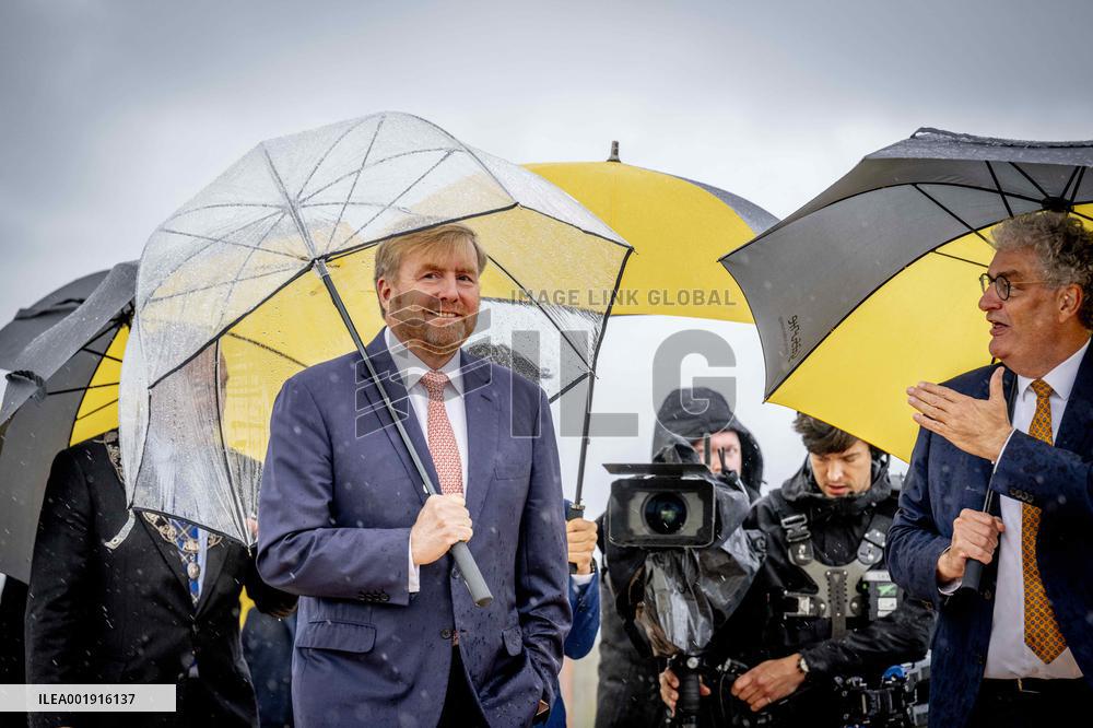 King Willem-Alexander At National Hydrogen Network Constuction Start - Rotterdam