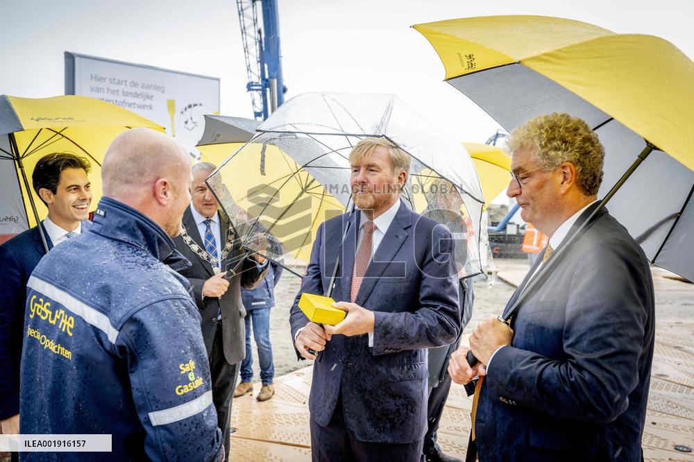 King Willem-Alexander At National Hydrogen Network Constuction Start - Rotterdam