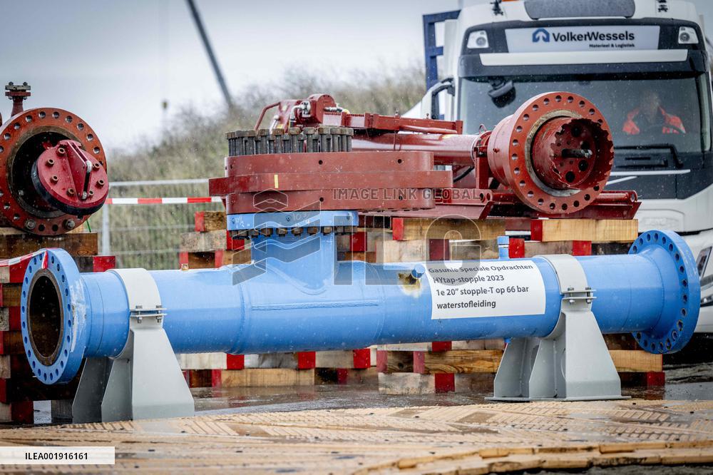 King Willem-Alexander At National Hydrogen Network Constuction Start - Rotterdam