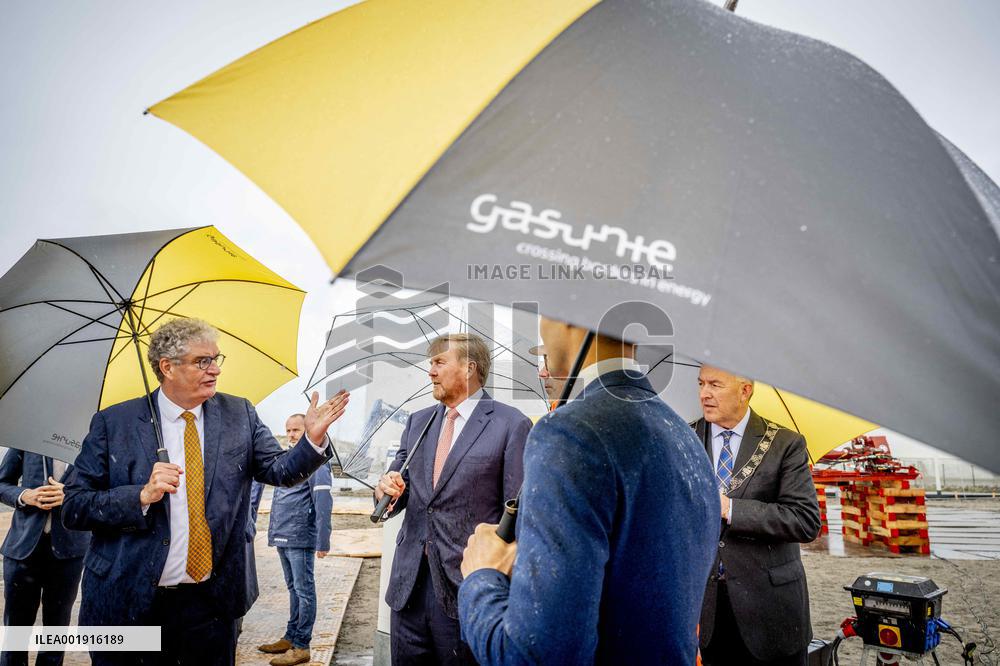 King Willem-Alexander At National Hydrogen Network Constuction Start - Rotterdam