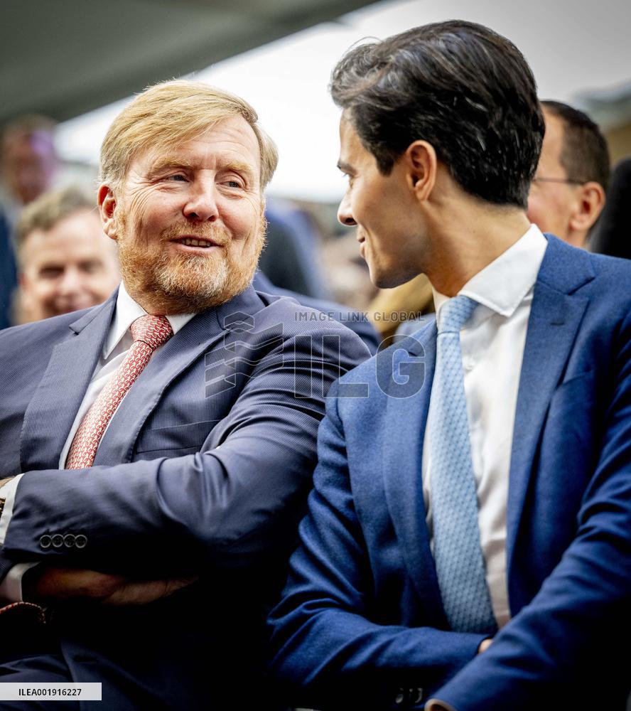 King Willem-Alexander At National Hydrogen Network Constuction Start - Rotterdam
