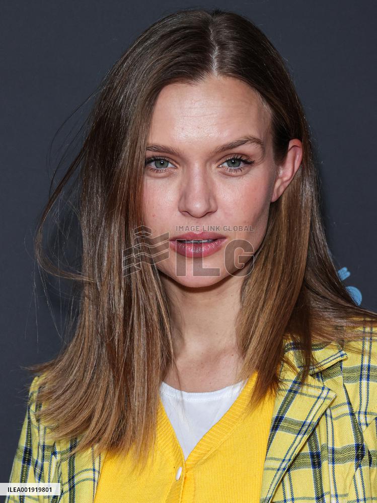 Darren Dzienciol Pop Icons Halloween Party - LA