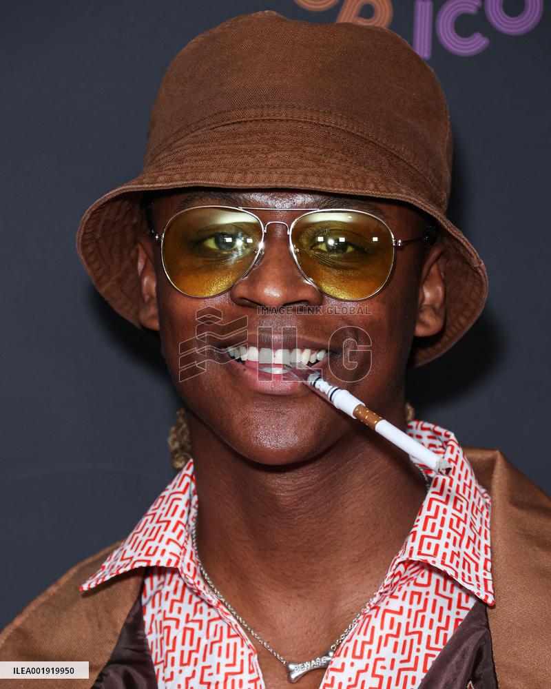 Darren Dzienciol Pop Icons Halloween Party - LA