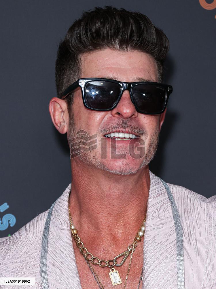 Darren Dzienciol Pop Icons Halloween Party - LA