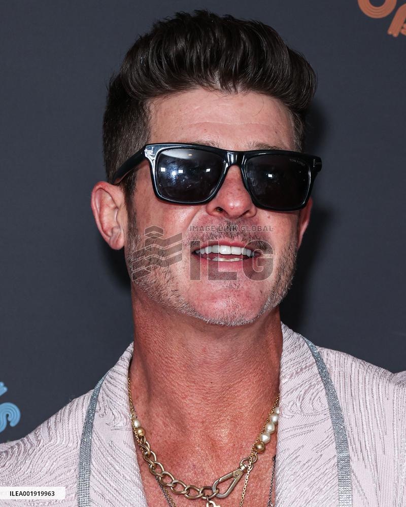 Darren Dzienciol Pop Icons Halloween Party - LA