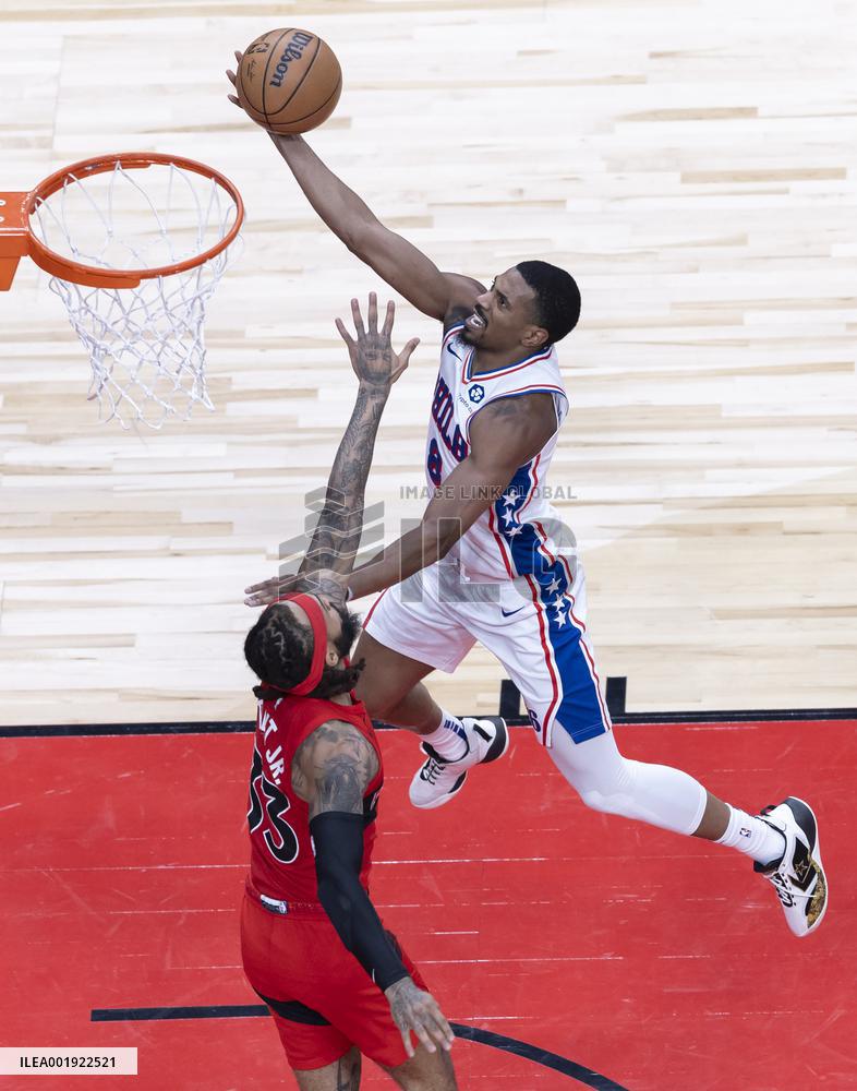 (SP)CANADA-TORONTO-NBA-76ERS VS RAPTORS