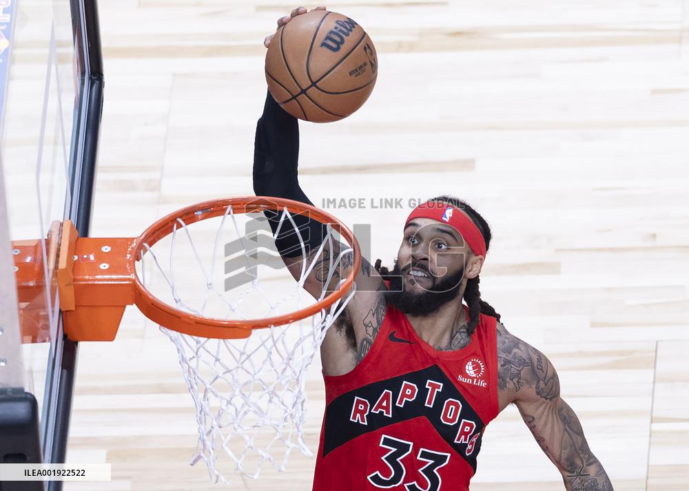 (SP)CANADA-TORONTO-NBA-76ERS VS RAPTORS