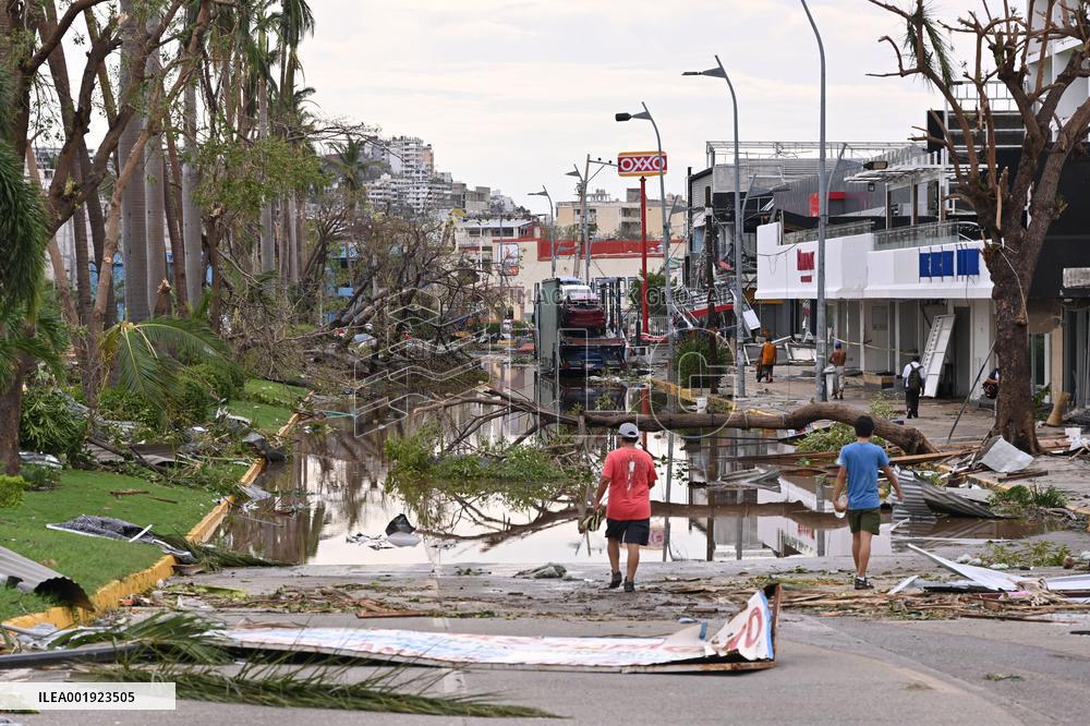 MEXICO-GUERRERO-HURRICANE OTIS-AFTERMATH