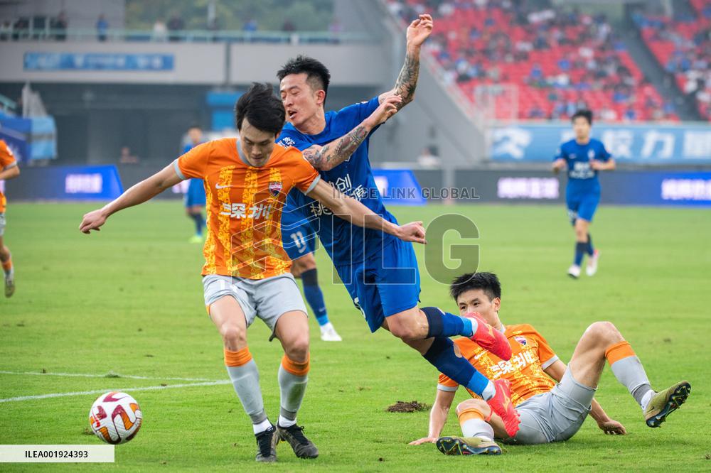 (SP)CHINA-WUHAN-FOOTBALL-CSL-WUHAN VS SHENZHEN(CN)