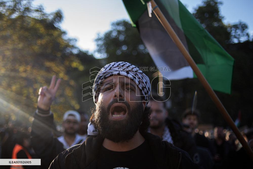 Protest In Solidarity With Palestine - Berlin