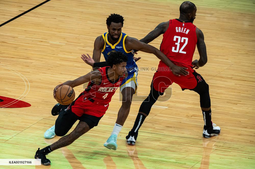 (SP)U.S.-HUSTON-BASKETBALL-NBA-ROCKETS VS WARRIORS