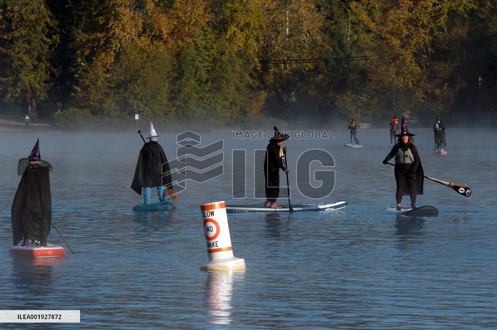 4Th Annual All Hallow's Eve Witches Paddle - Canada