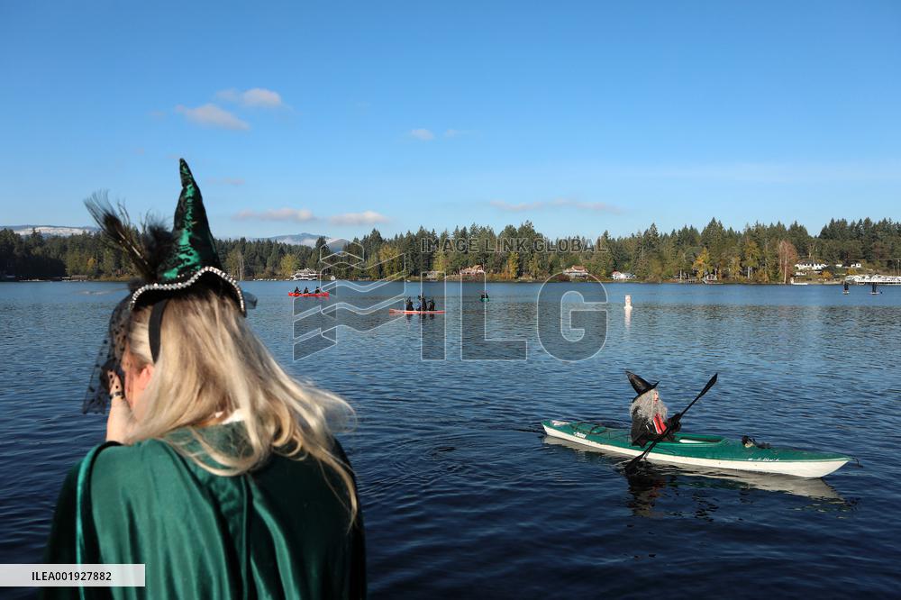 4Th Annual All Hallow's Eve Witches Paddle - Canada