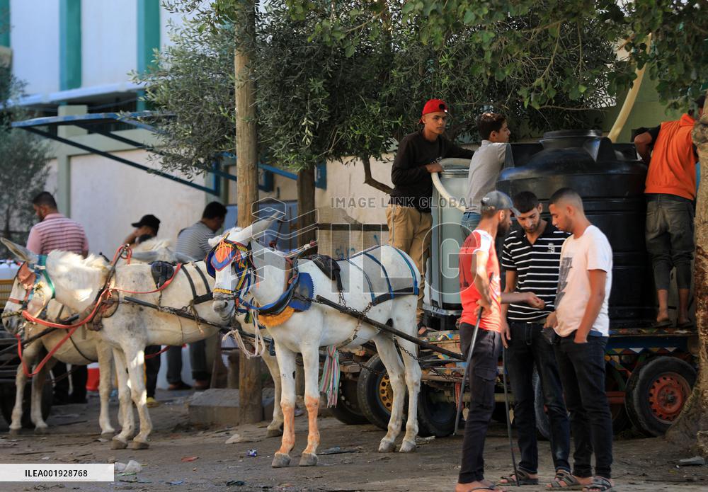 MIDEAST-GAZA-NECESSITIES SUPPLY-SHORTAGE