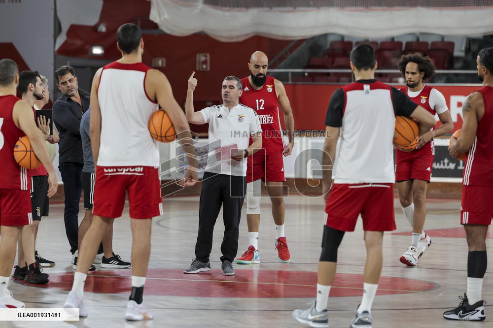 Basketball: Benfica Training