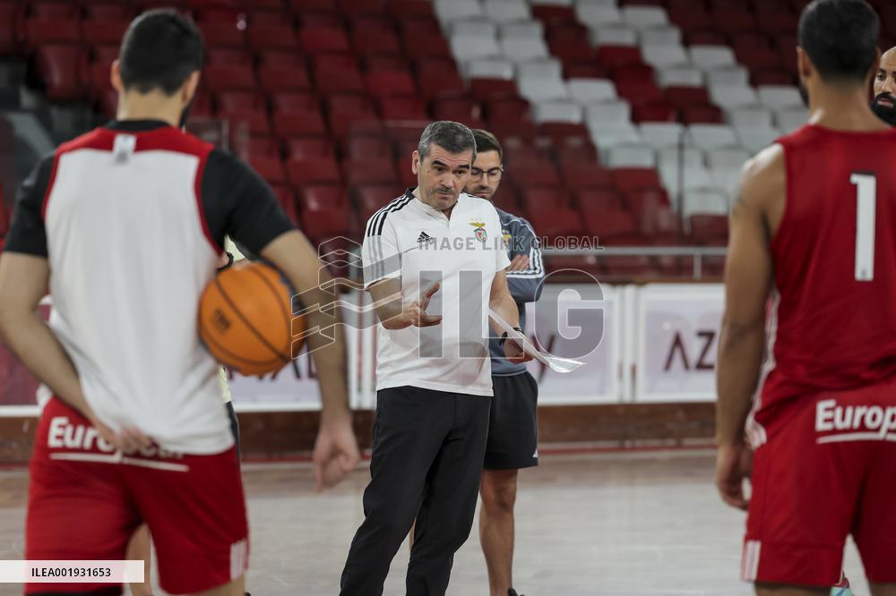 Basketball: Benfica Training