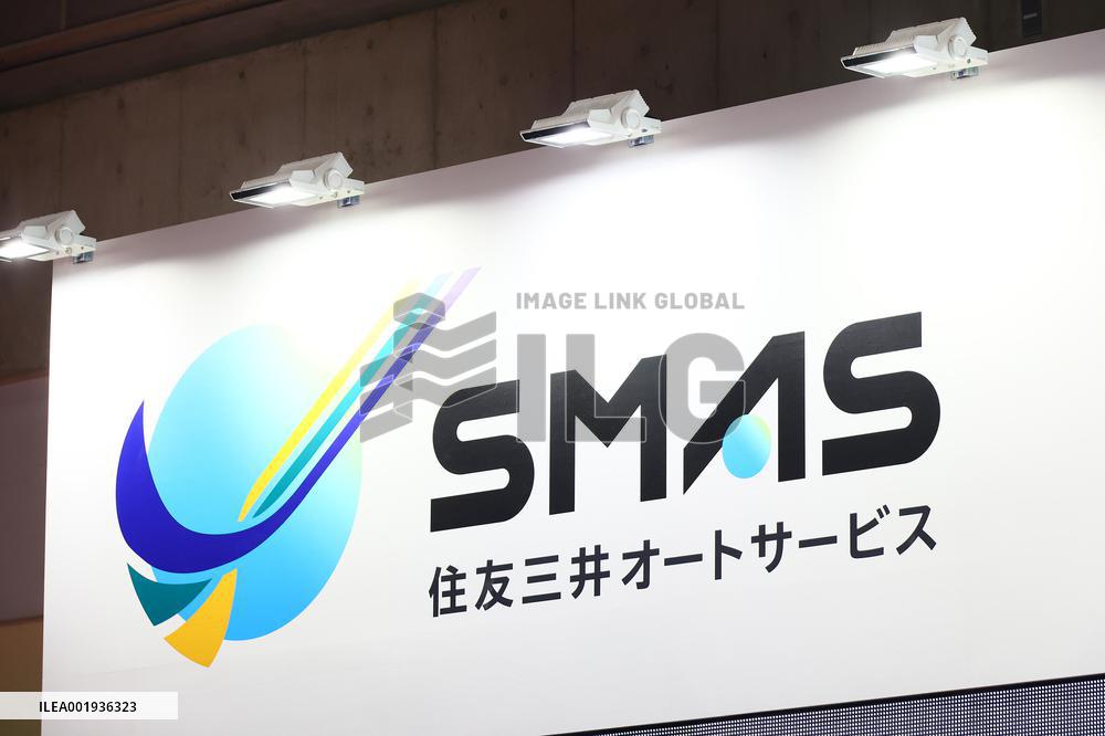 Sumitomo Mitsui Auto Service signboard and logo