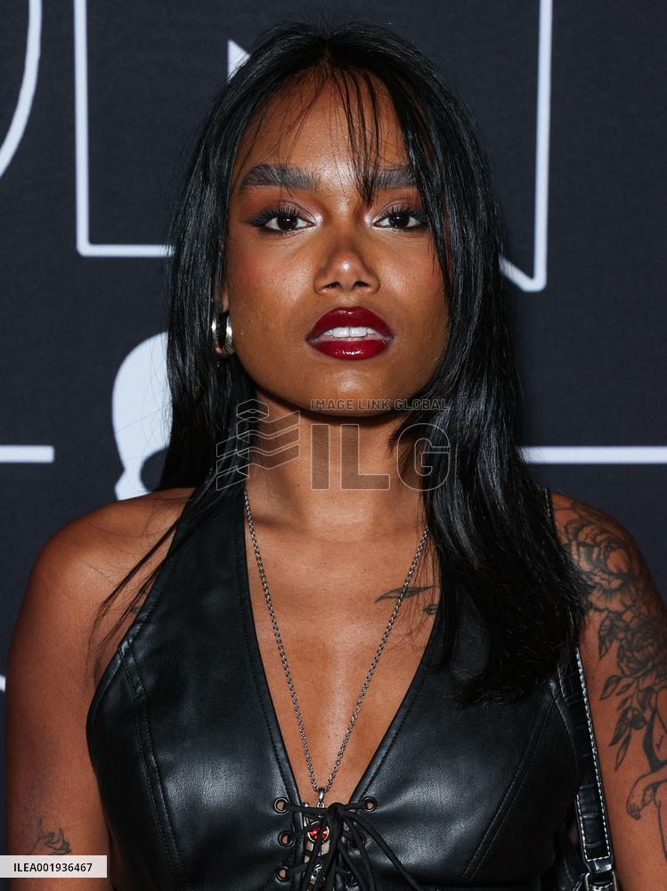 Billboard And Affinity Nightlife's Red Carpet Halloween Costume Ball - LA