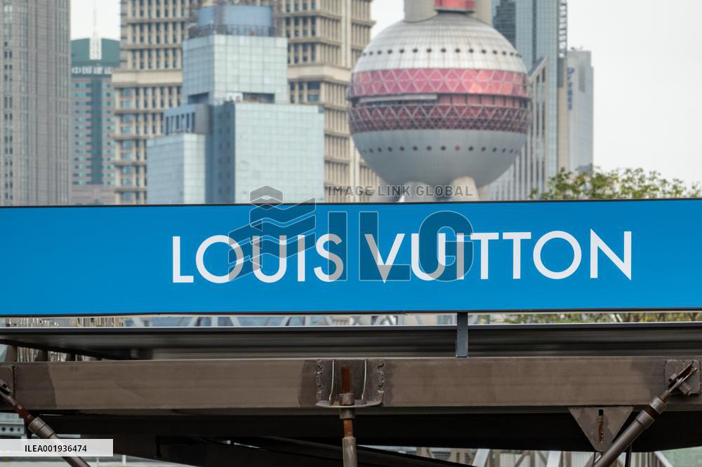 Louis Vuitton Promotion in Shanghai