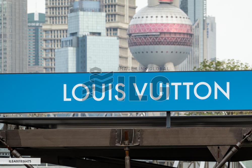 Louis Vuitton Promotion in Shanghai
