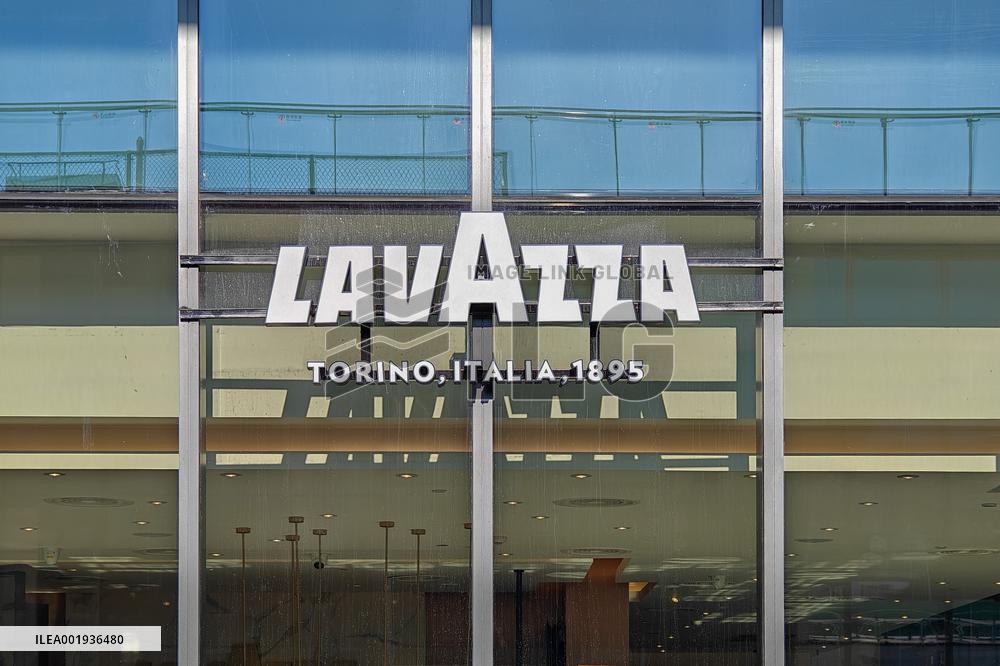 LAVAZZA Cafe in Shanghai