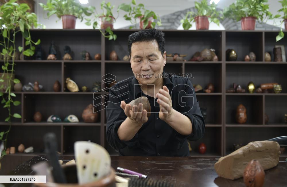 CHINA-HENAN-WUZHI-CULTURE-POTTERY XUN (CN)