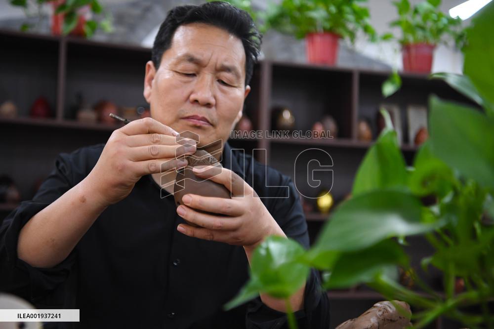CHINA-HENAN-WUZHI-CULTURE-POTTERY XUN (CN)