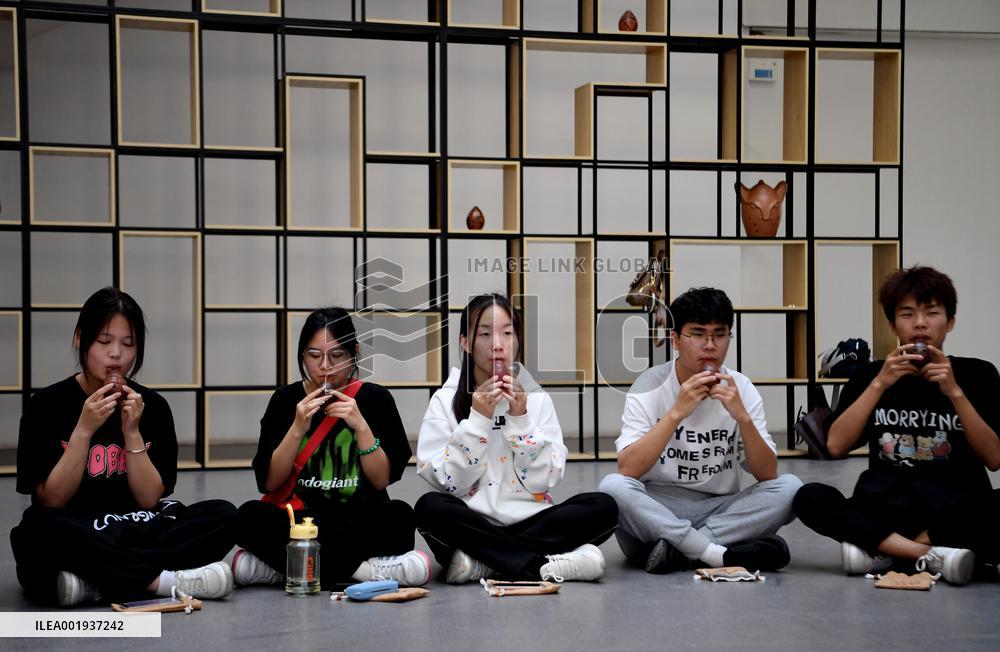 CHINA-HENAN-WUZHI-CULTURE-POTTERY XUN (CN)