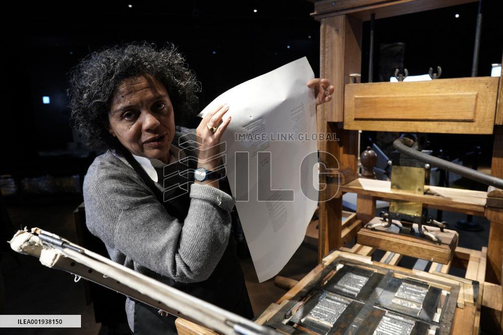 Folger Shakespeare Library First Folio - Washington