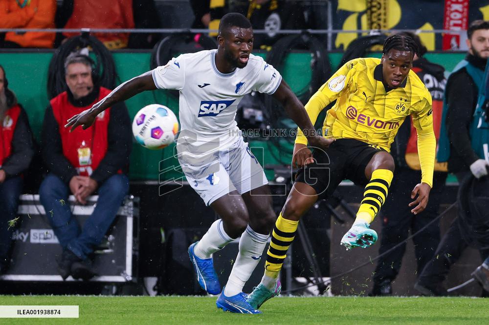 (SP)GERMANY-DORTMUND-FOOTBALL-GERMAN CUP-DORTMUND VS HOFFENHEIM