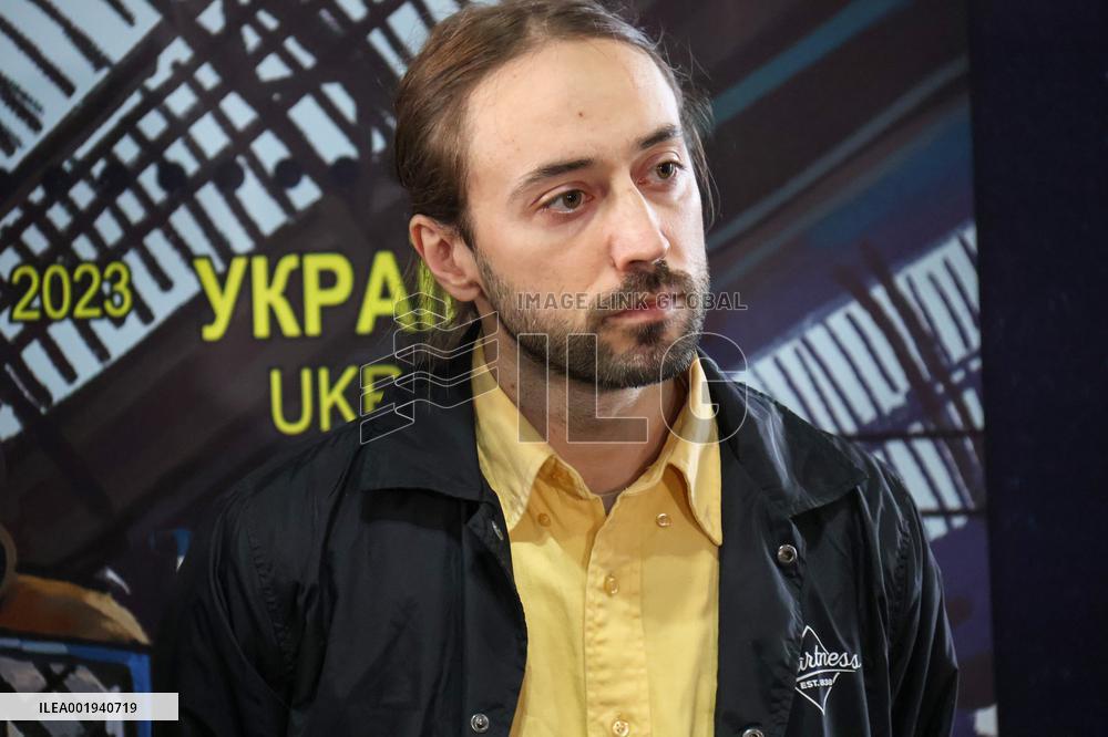 Presentation of postal block celebrating railway workers in Kyiv