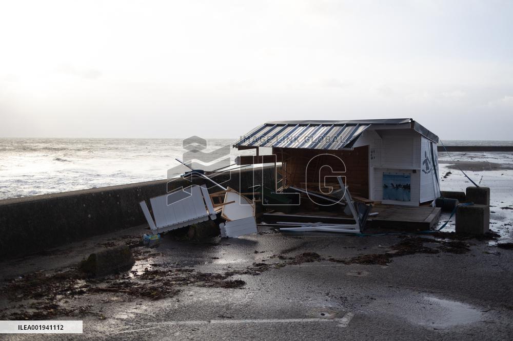 Damage caused by the Ciaran Storm - Morbihan