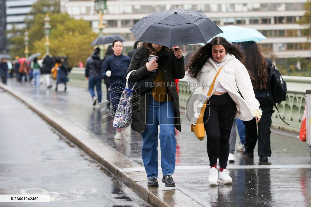 BRITAIN-LONDON-STORM CIARAN