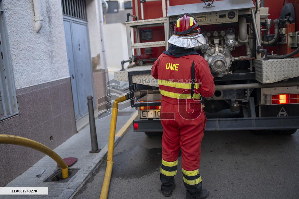 Forest Fire Forces Towns And Villages Evacuations - Spain