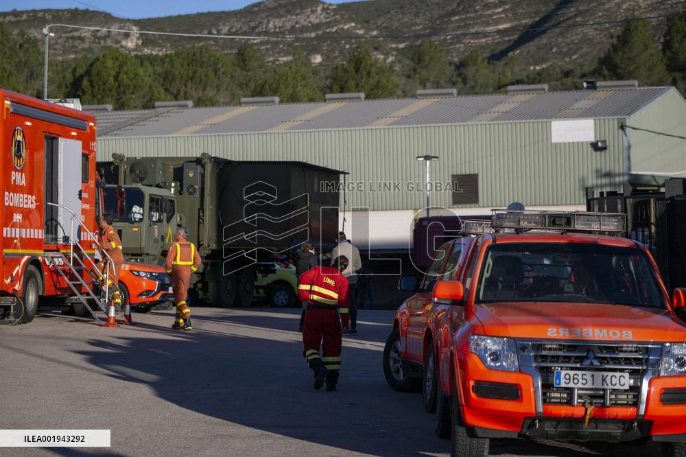 Forest Fire Forces Towns And Villages Evacuations - Spain
