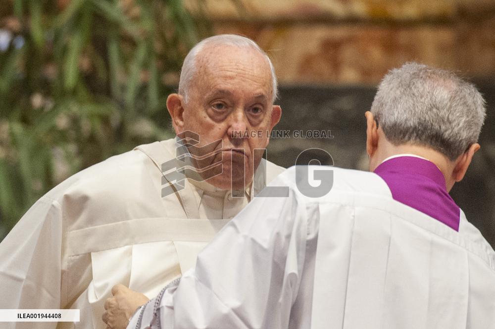 Pope Francis Leads A Mass In Memory Of Benedict XVI - Vatican