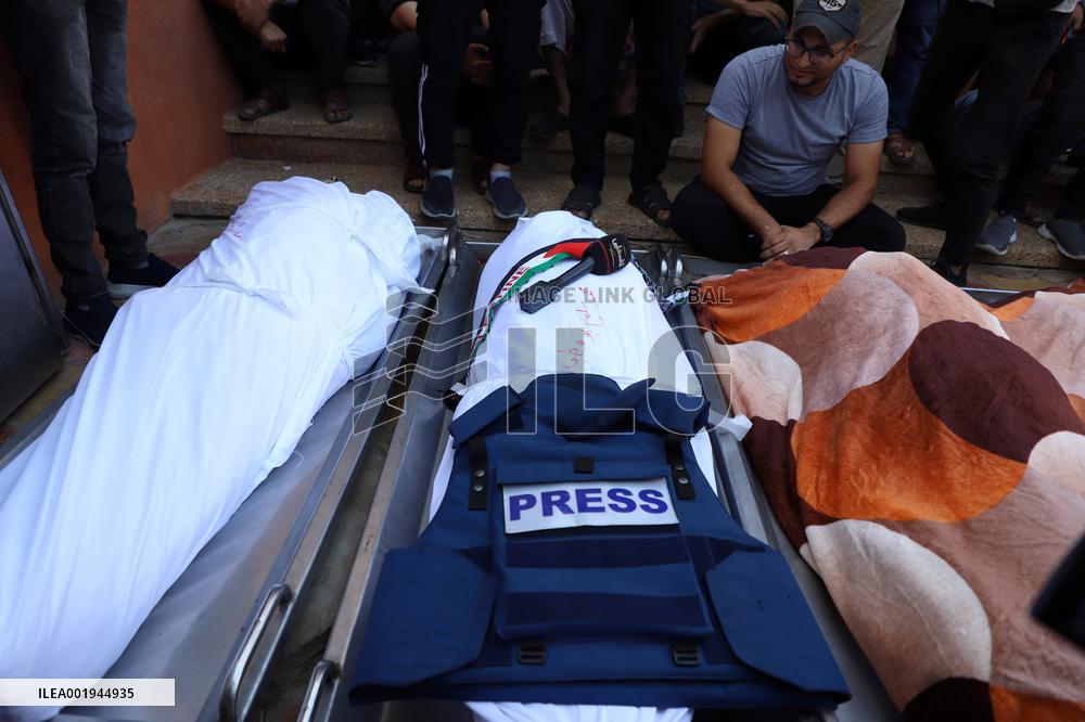 MIDEAST-GAZA-KHAN YOUNIS-ISRAEL-RAID-KILLED CORRESPONDENT-MOURNING