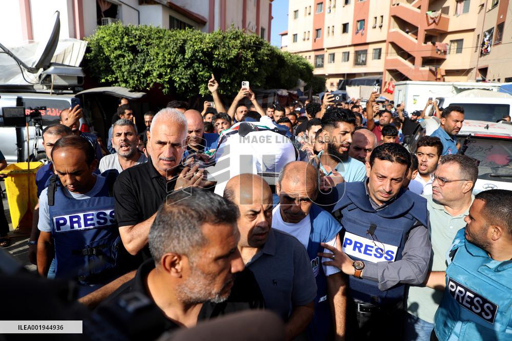 MIDEAST-GAZA-KHAN YOUNIS-ISRAEL-RAID-KILLED CORRESPONDENT-MOURNING