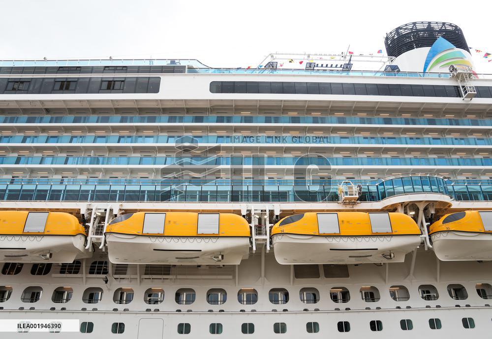 CHINA-SHANGHAI-FIRST DOMESTICALLY-BUILT LARGE CRUISE SHIP(CN)