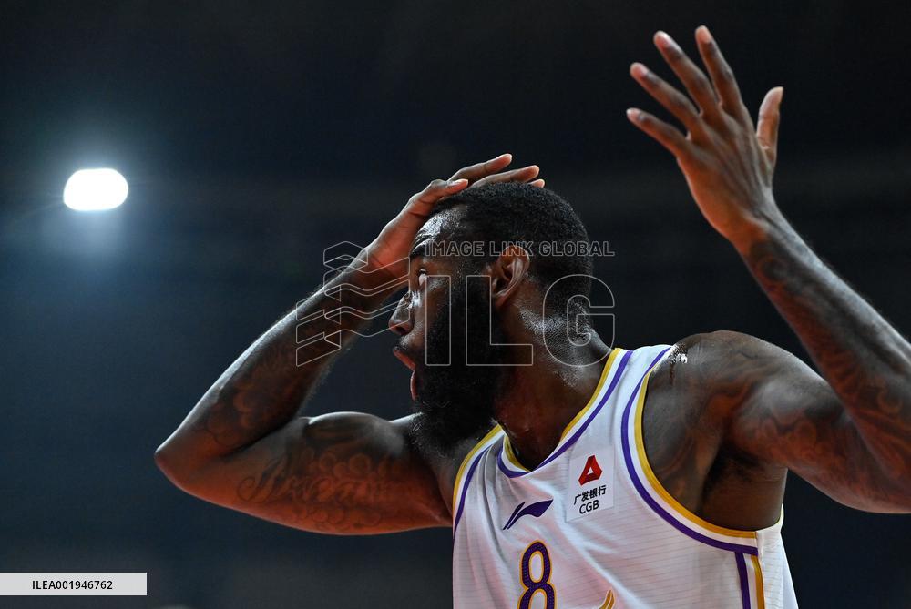 (SP)CHINA-CHANGCHUN-BASKETBALL-CBA LEAGUE-JILIN VS BEIJING(CN)