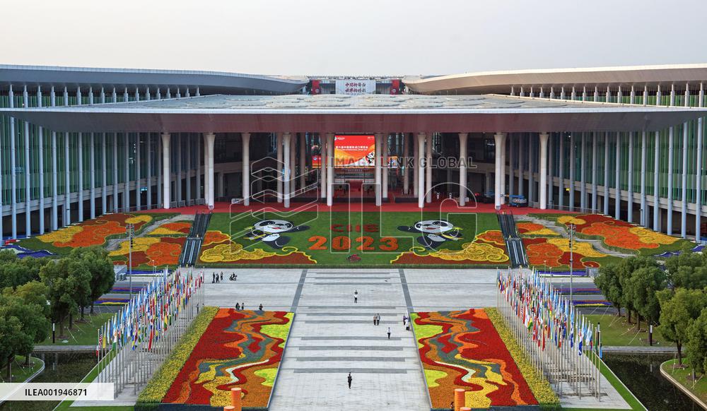 (CIIE)CHINA-SHANGHAI-CIIE-CITY VIEW (CN)