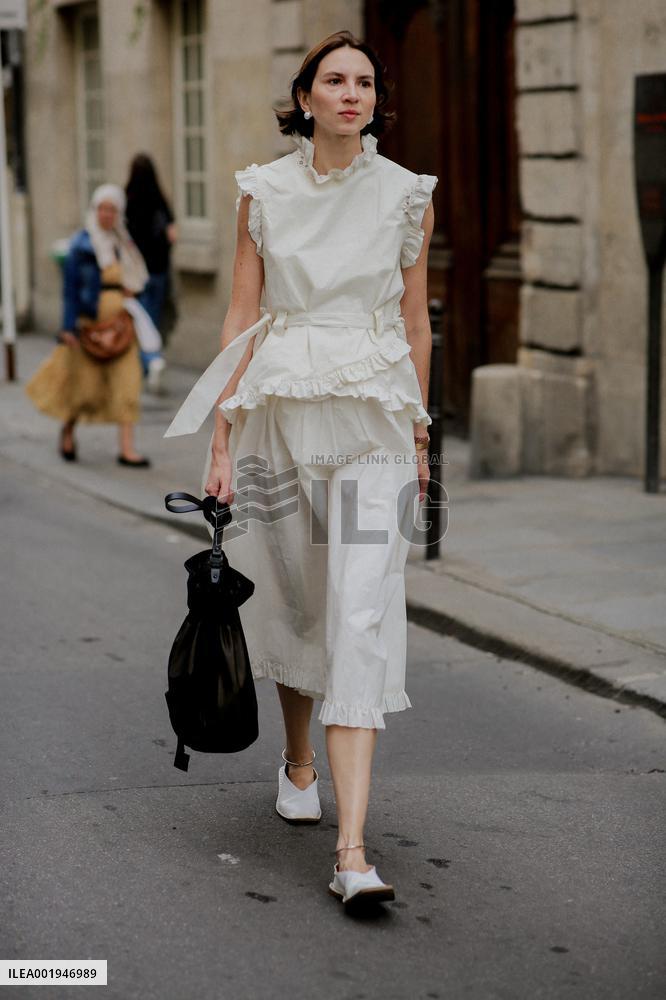 PFW SS24 Cecilie Bahnsen Street Style