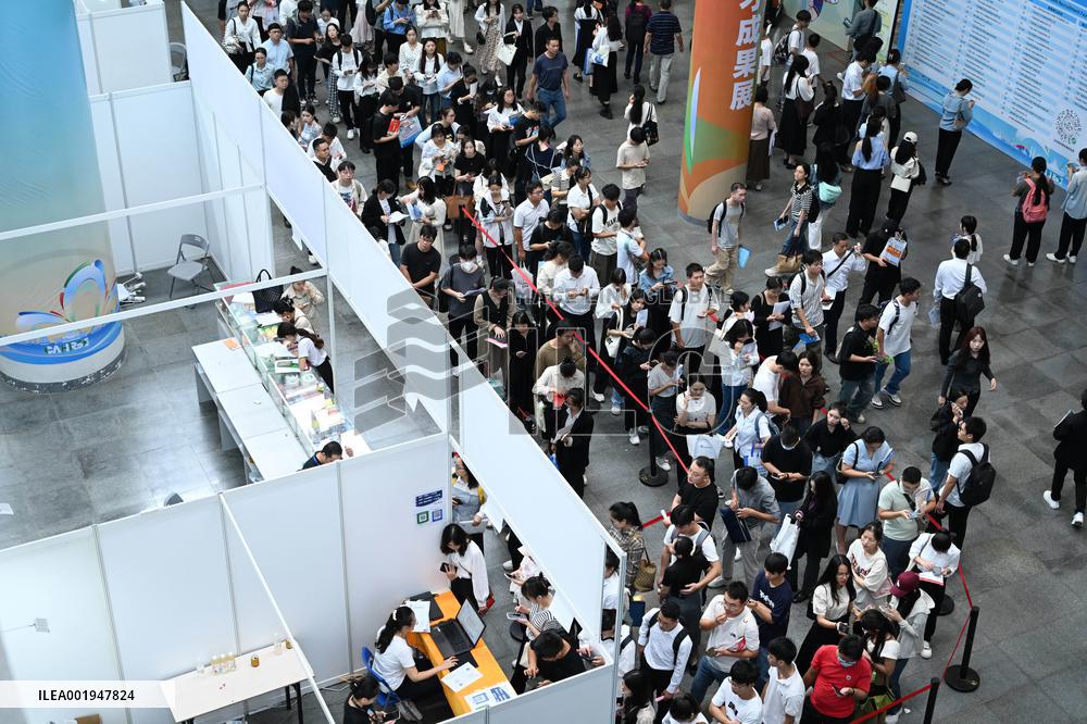 China-Asean Human Resources Supply And Demand Matchmaking Event in Nanning