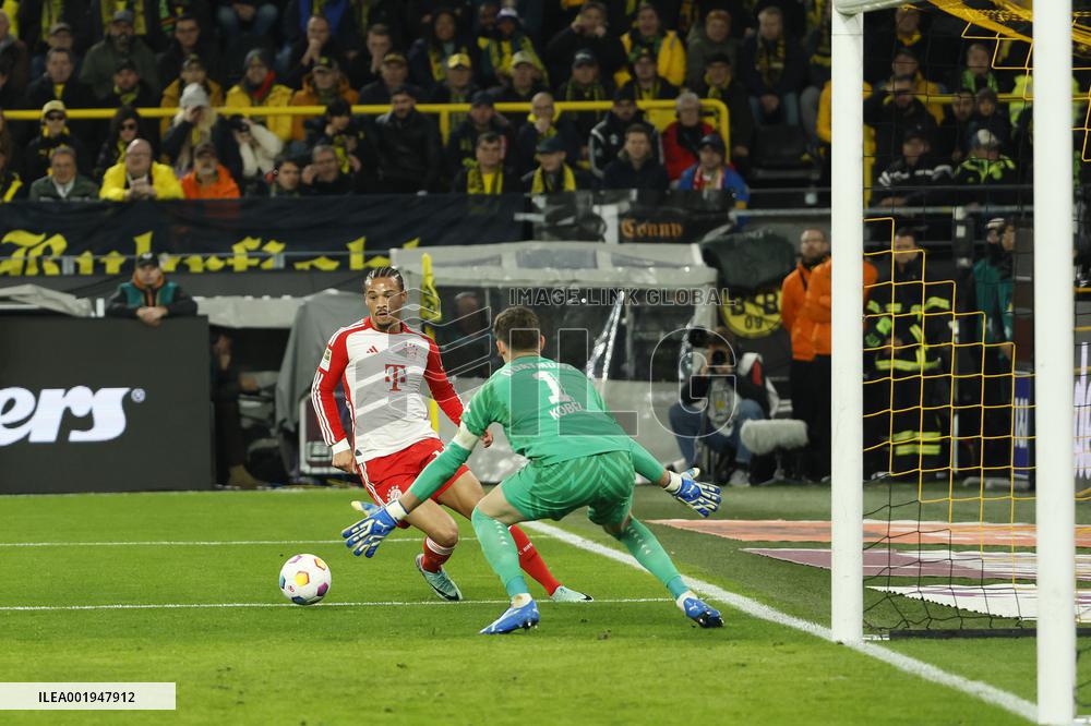 (SP)GERMANY-DORTMUND-FOOTBALL-BUNDESLIGA-DORTMUND VS BAYERN MUNICH