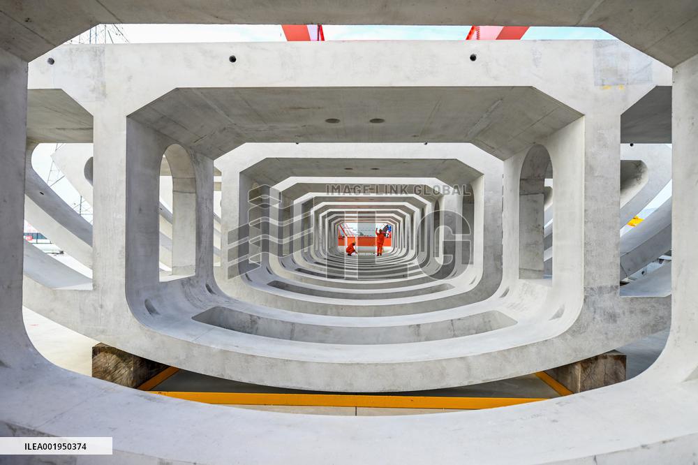 The Largest Diameter Shield Machine in China's High-speed Railway Tunnel