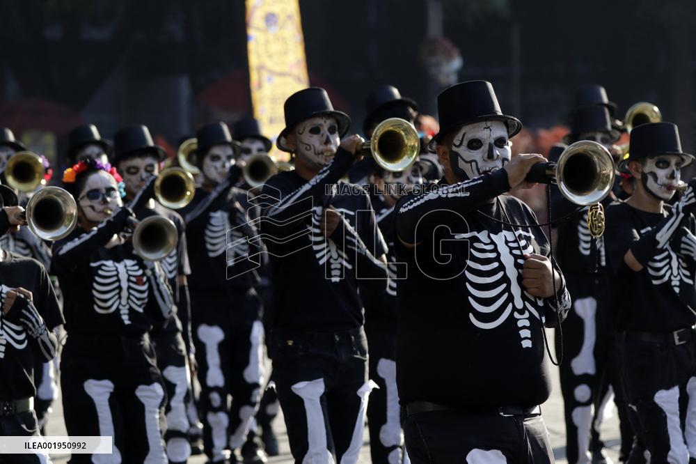 Great Day Of The Dead Parade In Mexico City