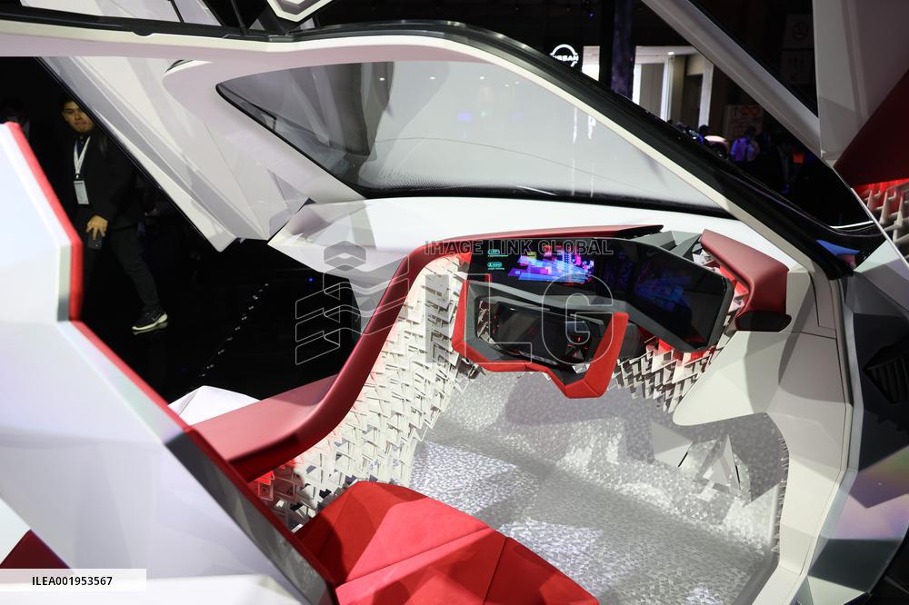 Nissan "Nissan Hyper Punk"